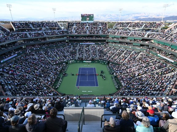 开云电竞官网-德约燃尽遭逆转，阿卡抢七晋级，莱巴小白菜收大礼，大富复仇本本|德约科维奇|德雷珀|名将|冠军|捷克_新浪新闻